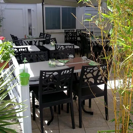 Le Logis Des Chouans